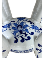 Blue and white floral ceramic stand, lower shelf detail