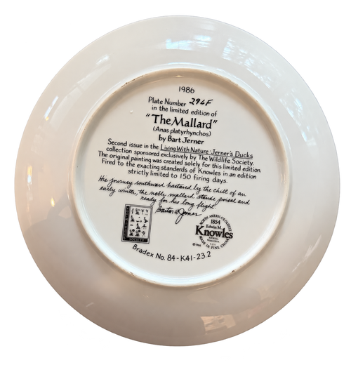 Underside of 1986 Knowles The Mallard collector plate