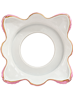 Removable scalloped base, underside view
